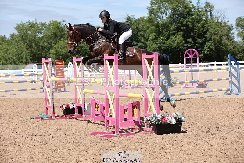 240629A-143104-06877 - Cls 19 Foxhunter and 1.10m Open