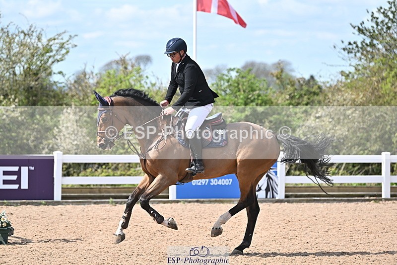 240418A-135308-03632 - Cls 13, 1 Star Bronze Tour 1.10m