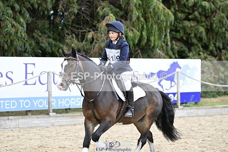 250820A-130859-06938 - Round 1, Start to 1.30pm Break