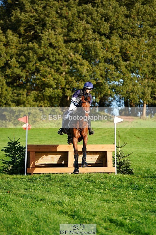 241026-093442-11329 - 301-Ilaria.Serra-DREAM.MACHINE