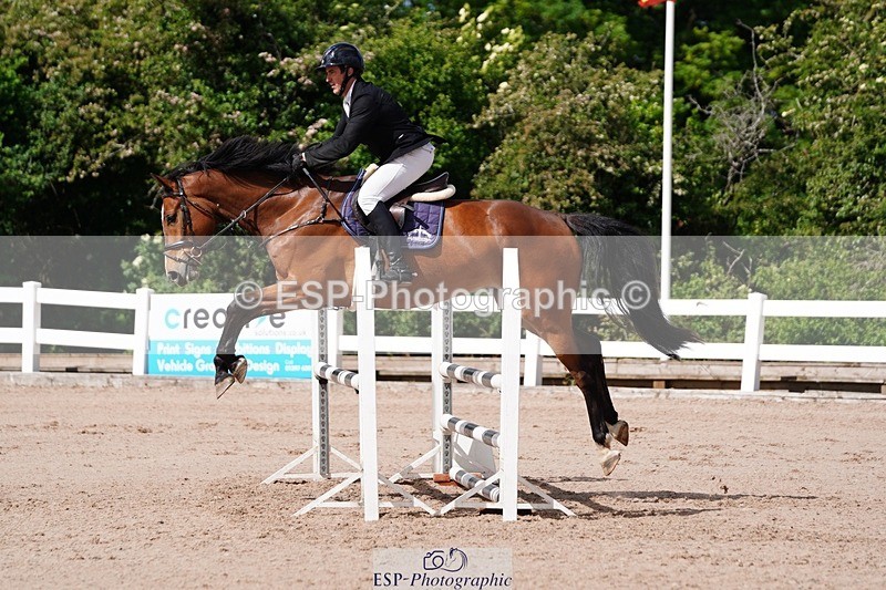 250525-102312-09102 - Cls 32 A&B Snr Brit Nov & 90cm Open