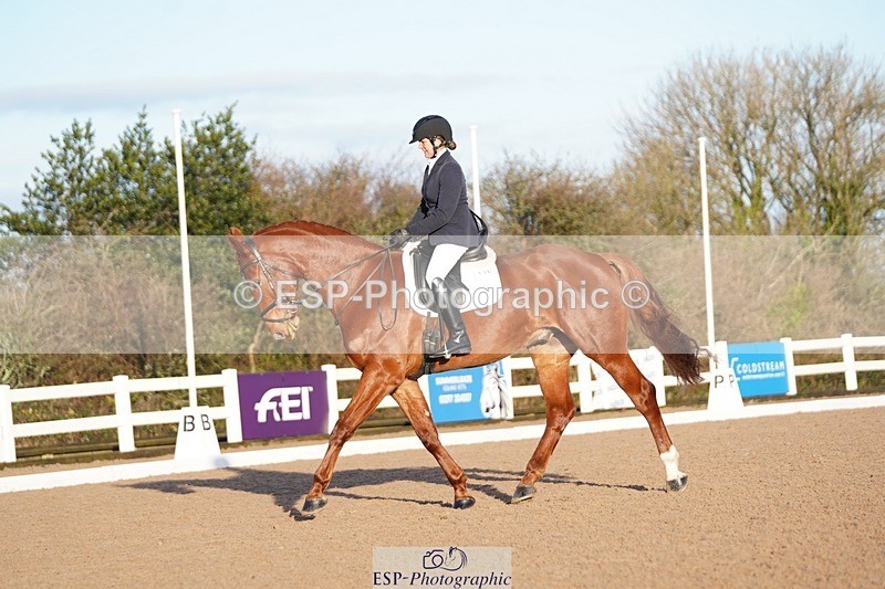 241214-104020-00224 - 136-NATALIE.PASSMORE-U.Legend