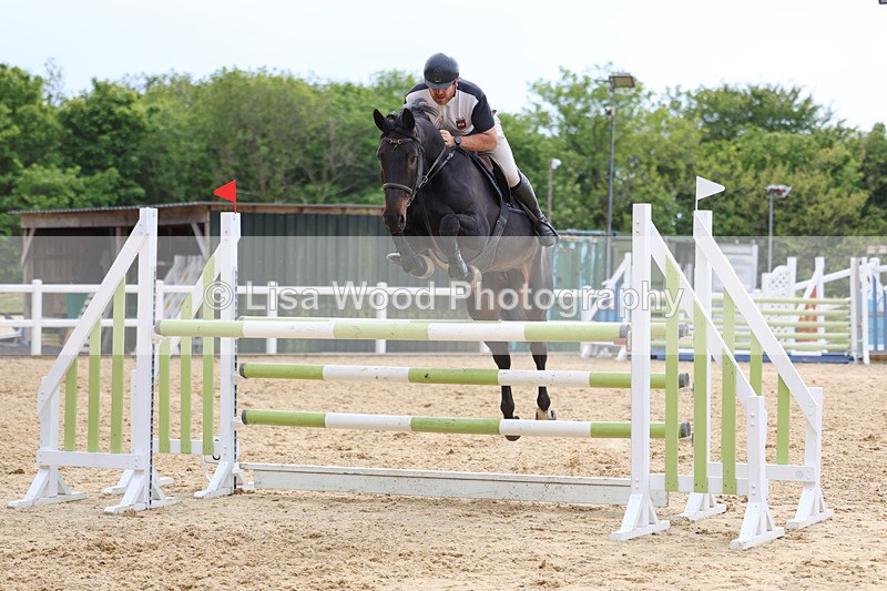 3E7A7846 - Class 8: Senior Foxhunter/1.20 open