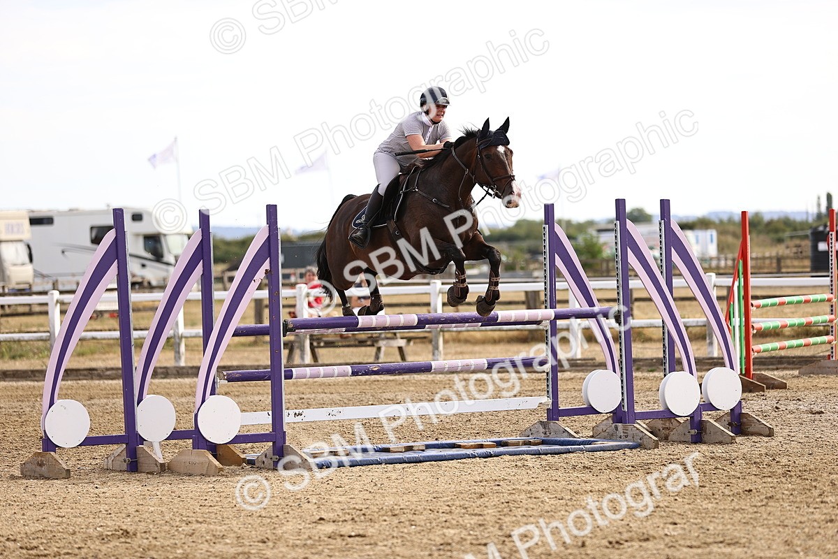 SBM_001520 - Class 6 - Senior Newcomers 1.10m