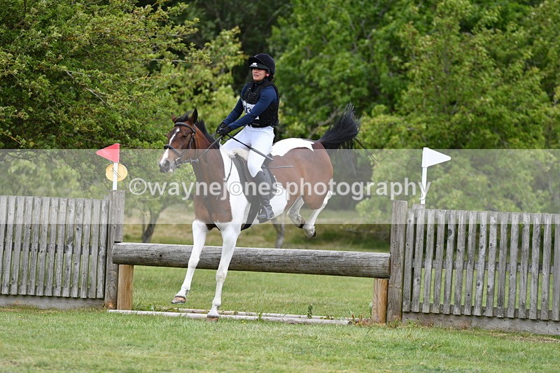 WJ5_3491 - Class 5 80cm Pairs