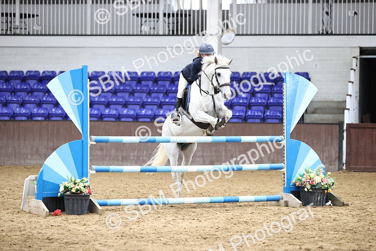 SBM_001123 - Class 5 - Blue Chip Pony Newcomers 1.00m Open