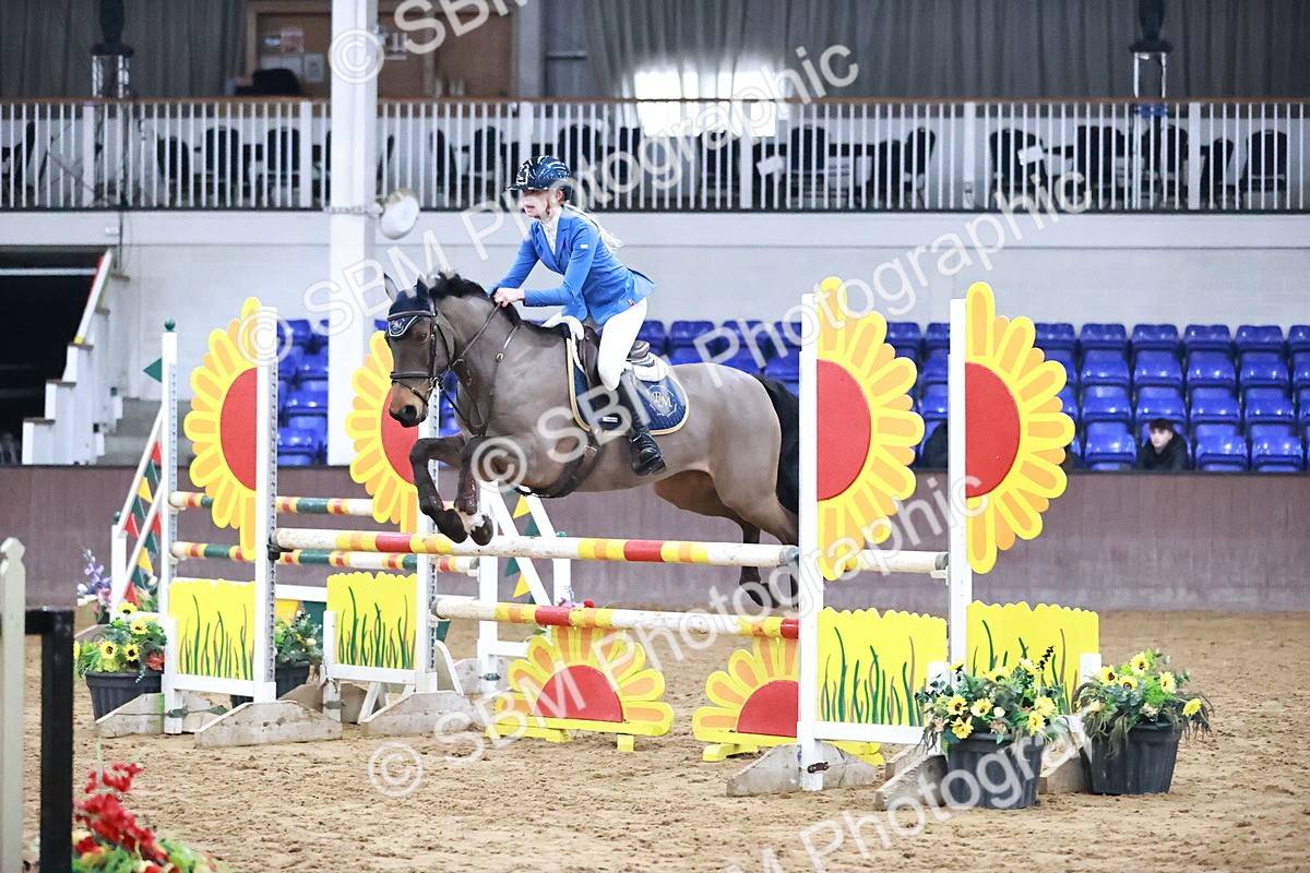 SBM_002941 - Class 13 - Blue Chip Pony Newcomers 1.00m