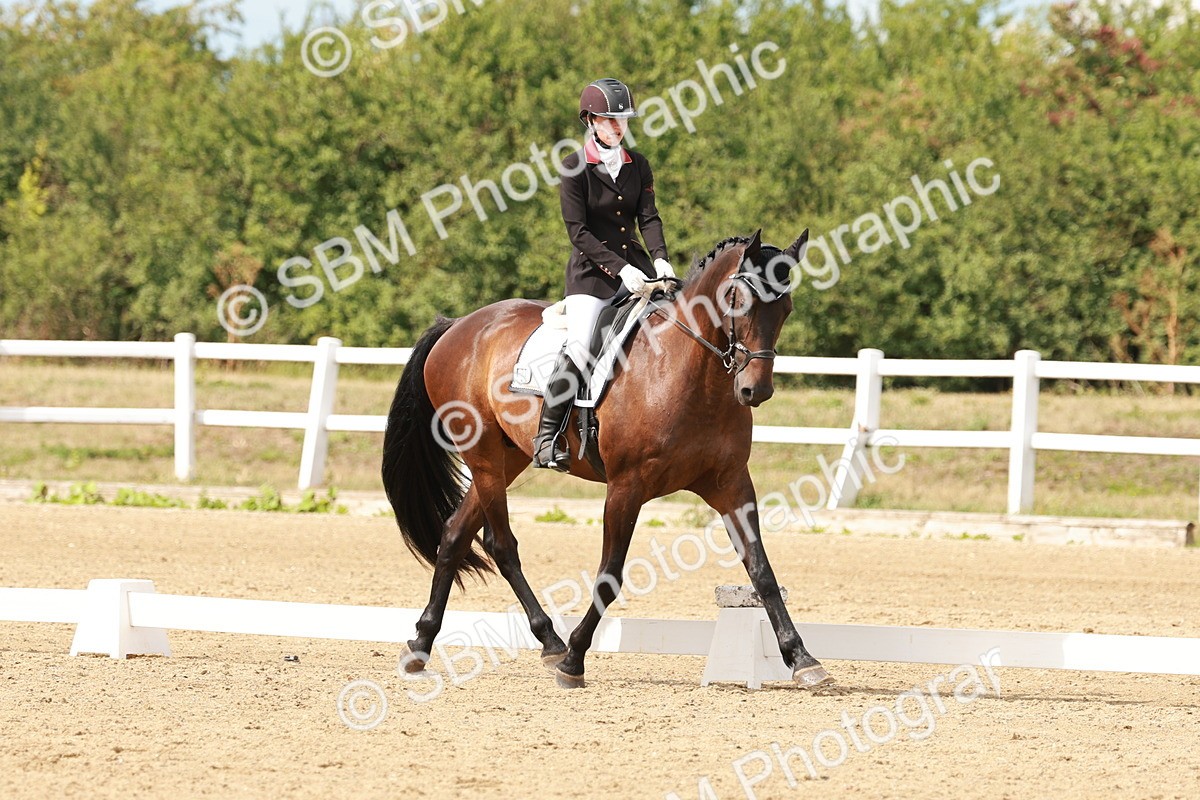 SBM_002261 - Classes 13, 19 - AM5 & FEI Pony Team Test