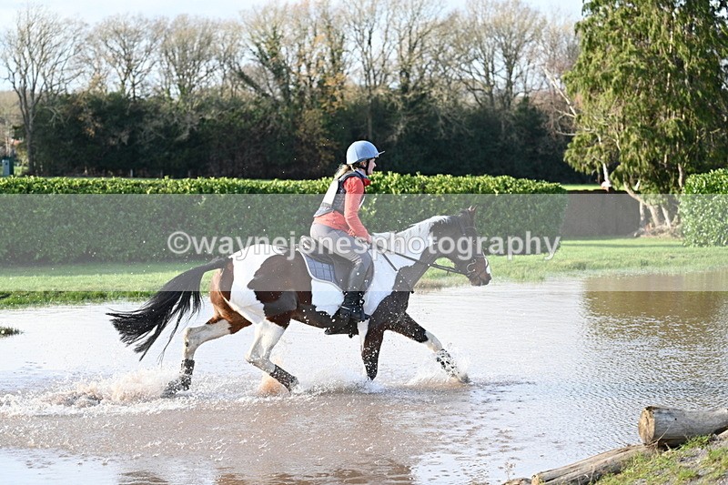 WJ7_9895 - Time 11:49 to 12:09