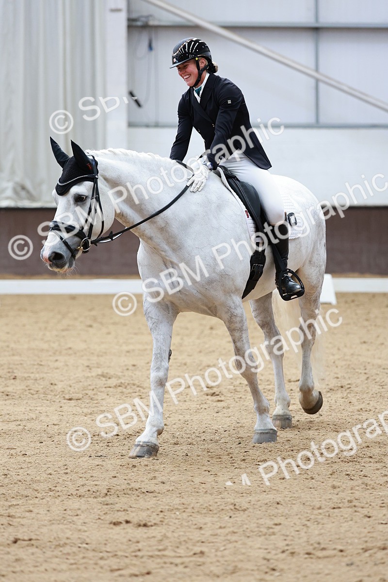 SBM_008329 - Class 6b - Novice 6 - 9.28-10.41