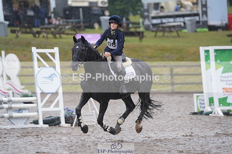 240824X-082840-20239 - 70cm Round 1 8.30 to 9.30