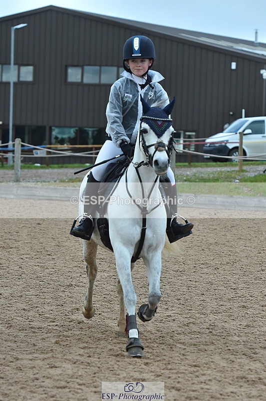 231119A-132810-05974 - Sun Cls 26 Springboard 128cm & 138cm