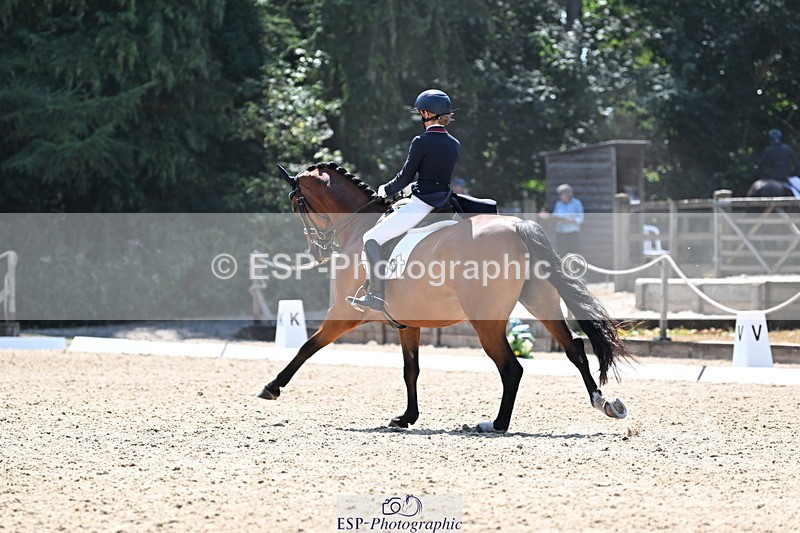 250810A-134841-07106 - 111-Elizabeth.AllenHeraldik