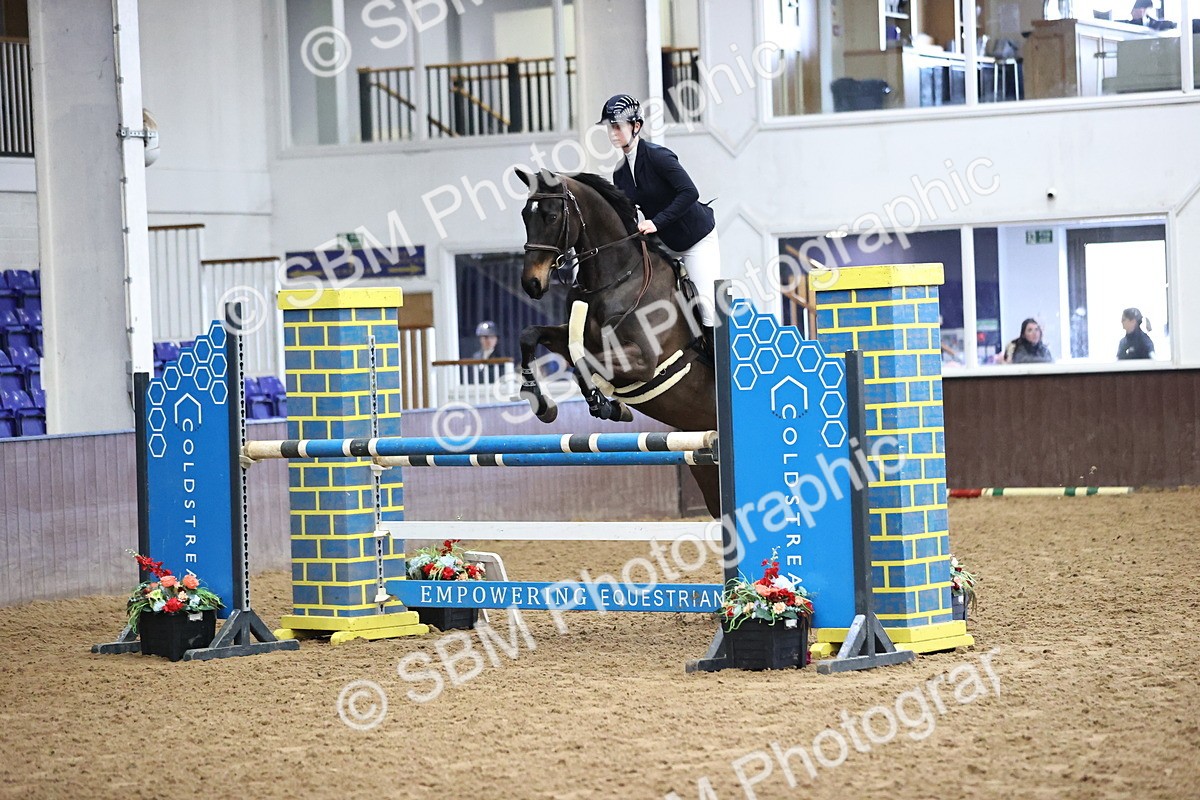 SBM_006048 - Class 16 - Senior Newcomers - 1.10m Open