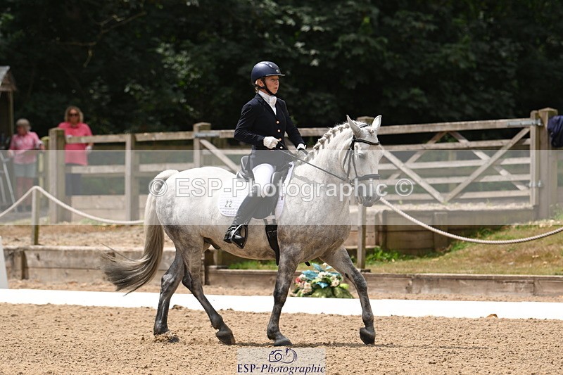 250720A-123006-10320 - 022-Vanessa.Capps-Catch.the.Moment