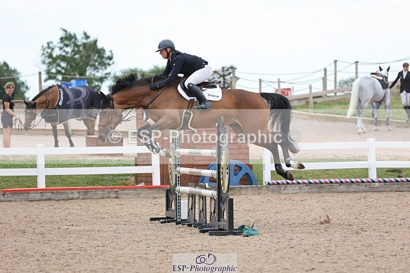 250625-160455-01616 - Cls 6 Foxhunter and 1.20m Open