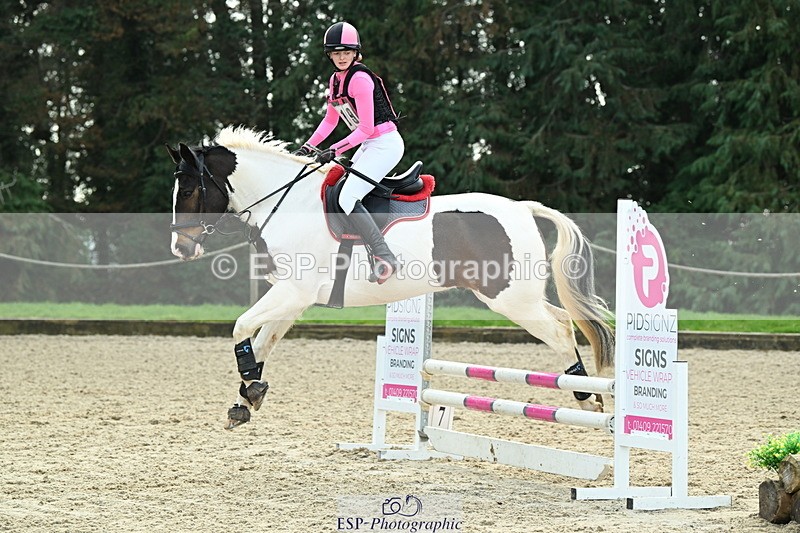 250309A-104155-00637 - Cls 01 70cm 09-50 to 10.30