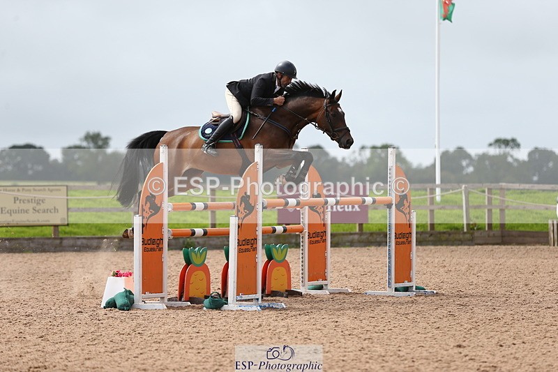 230812A-122841-08994 - Cls 32 Foxhunter