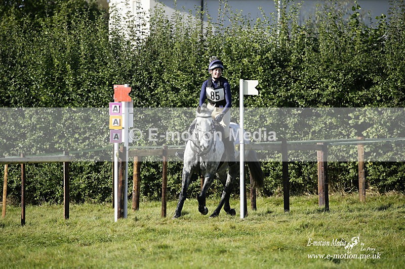  WWHT 031021 759 - WWEC Novice Restricted (0.80m) 18/10/20