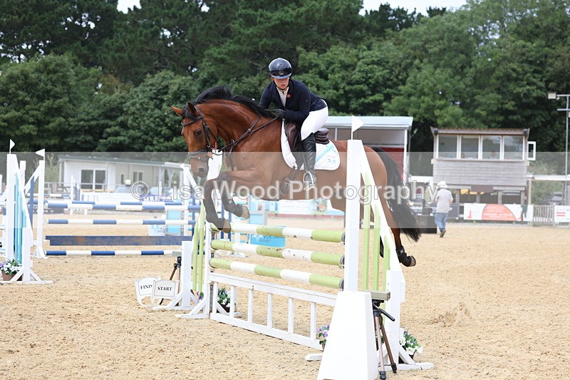 3E7A6285 - Class 8: Senior Newcomers/1.10m open
