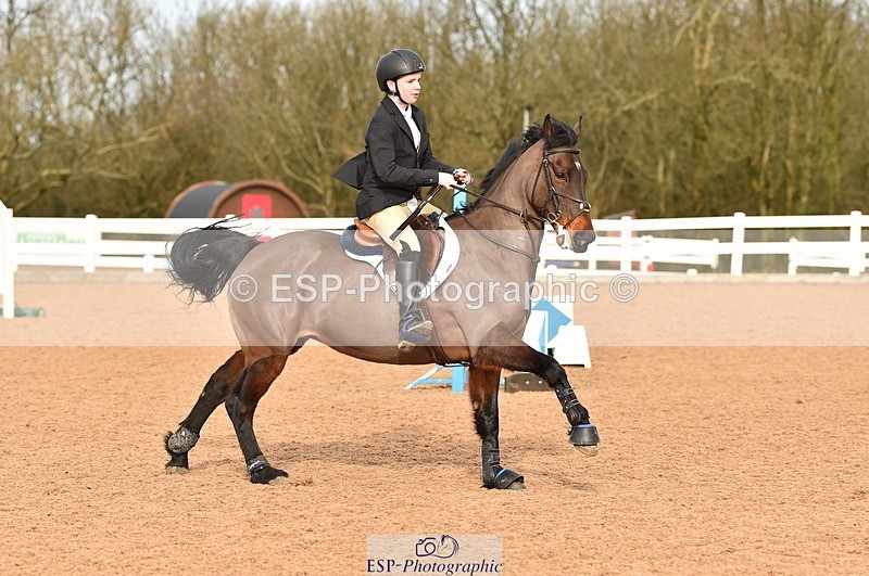 240210A-120936-01105 - Cls 8 Pony Newcomers & 1m Open