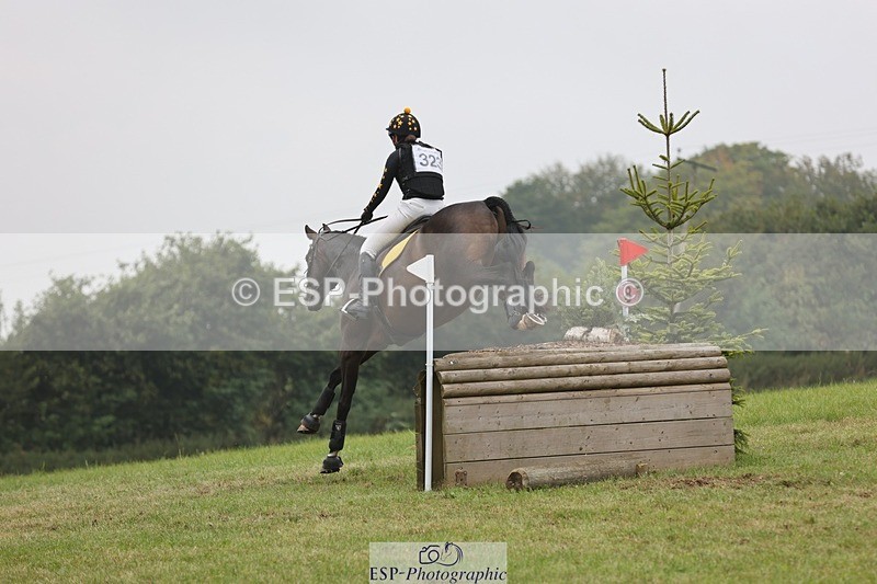 240901A-132320-09089 - 323-Bethany.Hull-CARRICK.DIAMOND.OLIVER