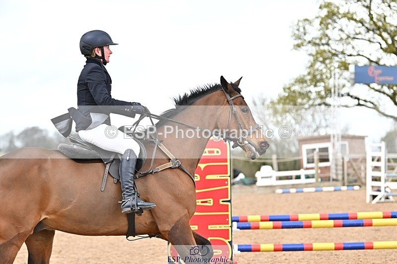 250414-104336-00216 - 80cm Round 1