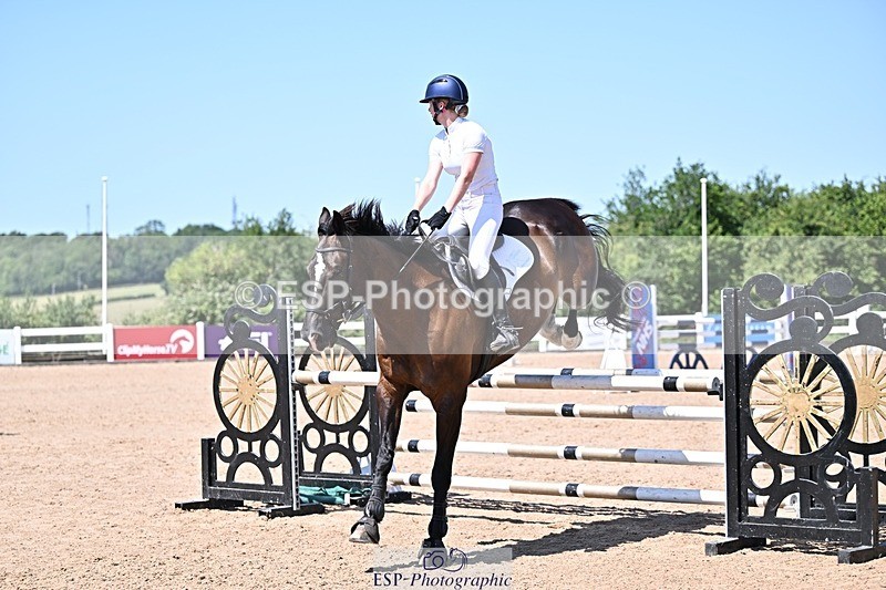 250712-124634-00560 - Cls 11+12 1.10 and 1.15m