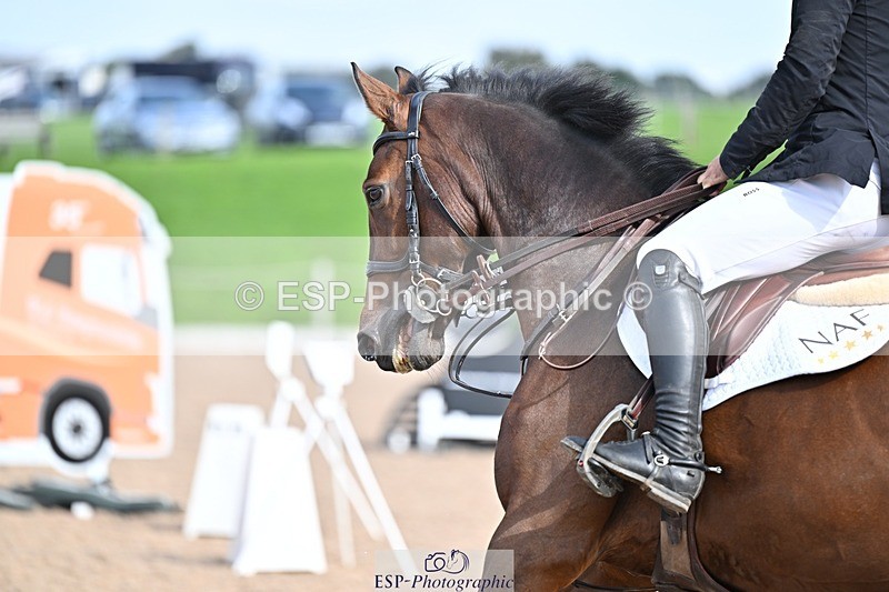 251001-122129-00168 - Cls 3 Snr 1.05m Open