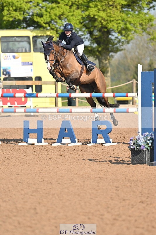 240512A-085355-16528 - Cls 47 Snr 1.20m Open