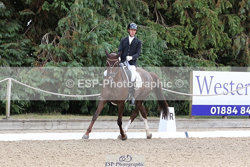 250809A-112425-03160 - 124-Mark.ForrestMarchioness.De.Fleurs