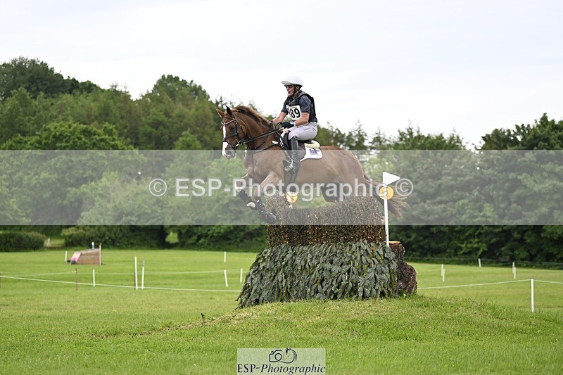 240525-173040-18620 - 289-JUST_A_JOLLY-Flora_Harris