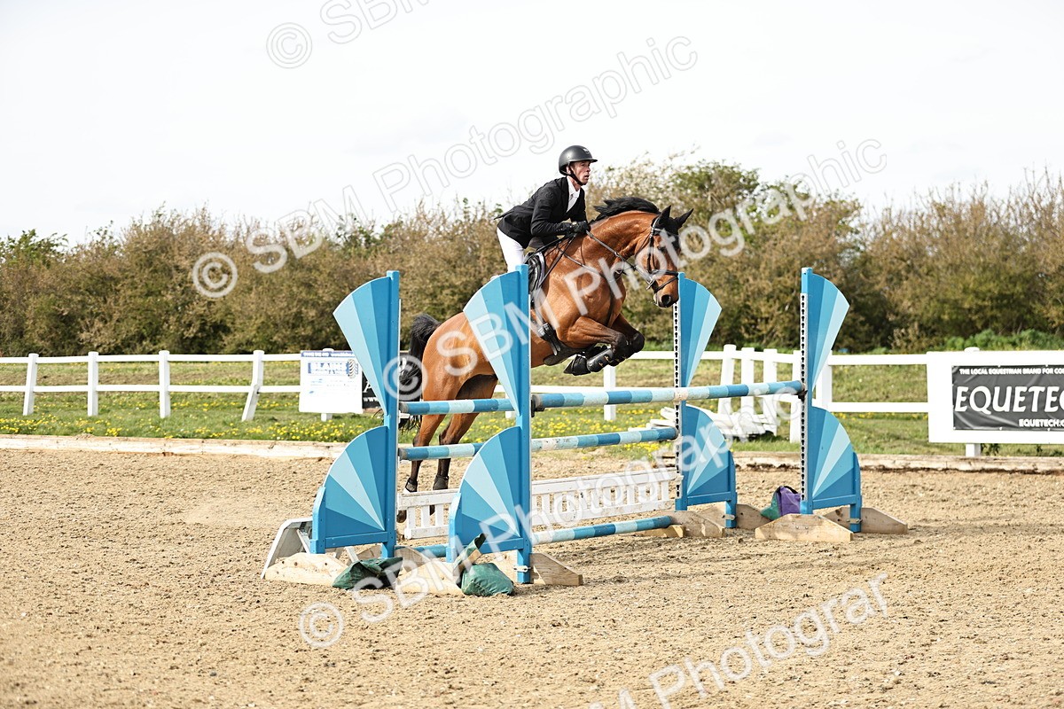 SBM_001601 - Class 5 -Senior Foxhunter - 1.20m