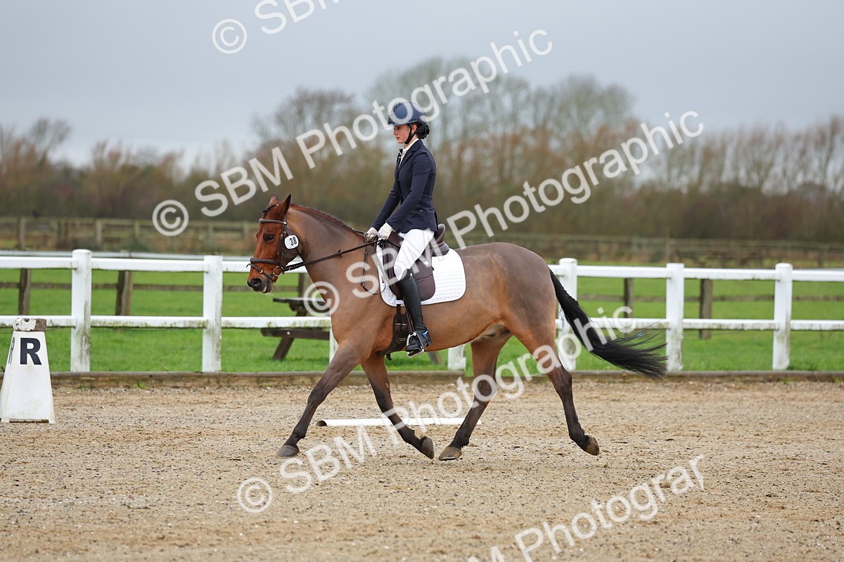 SBM_003063 - Class 6 - Novice 4