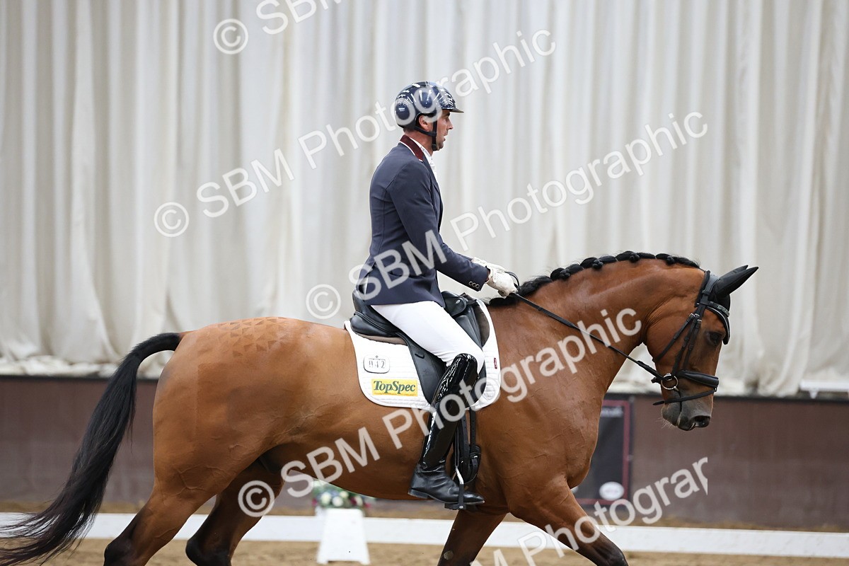 SBM_003368 - Class 5 - Novice 6 Gold - 13.05-14.00