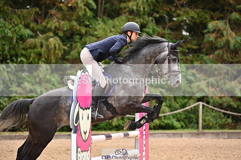 250817A-105554-03961 - Cls 16 Snr British Novice