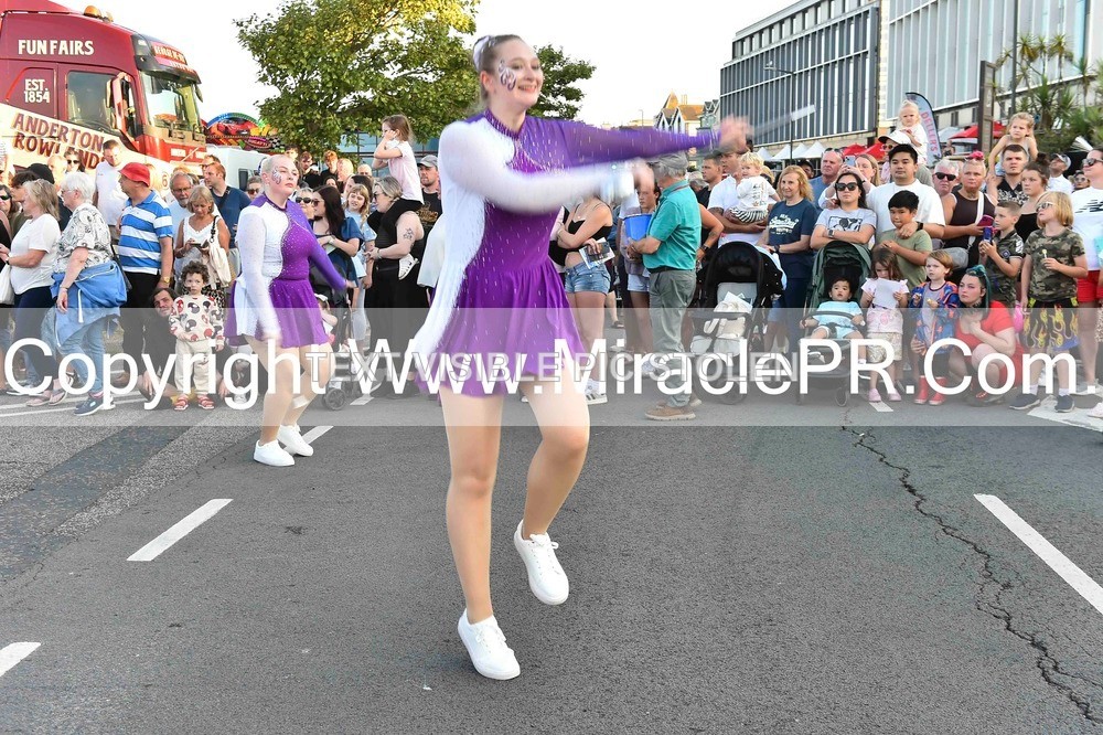 SH4_3605 - Carnival Procession.