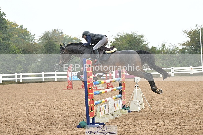 240925A-133208-00893 - Cls 4 Newcomers and 1.10m Open