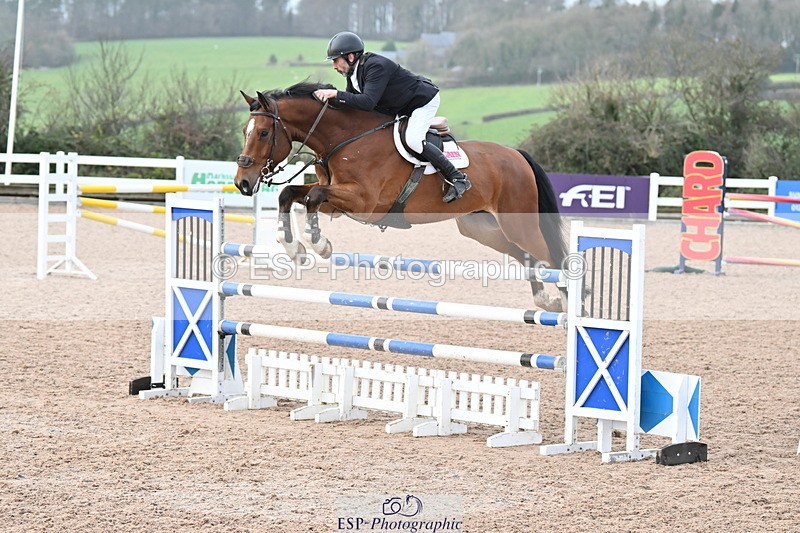 231208A-132359-00887 - Cls 6 Foxhunter & 1.20m Open