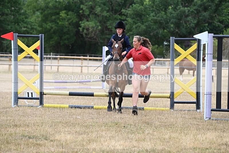 WJ6_9458 - Class 12 Minimus Jumping 45cm