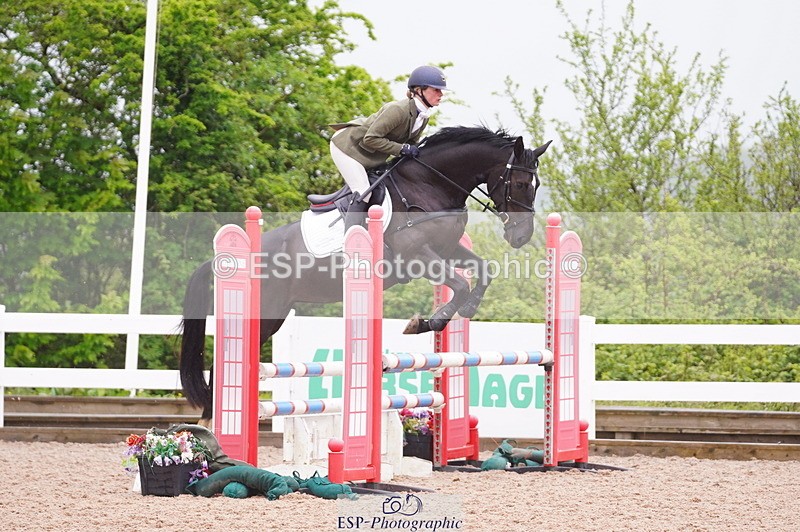 240505A-123328-05734 - Cls 18 & 19 Club & Schools 90cm