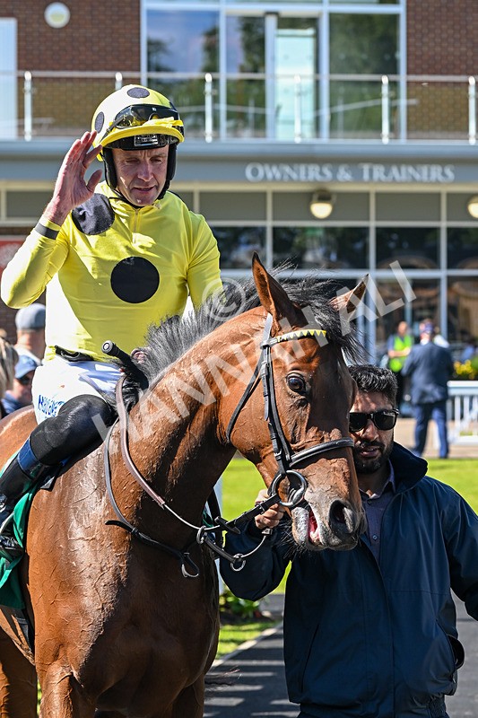 160624-Race 1-Alice Fairfax-8350 - Race 1