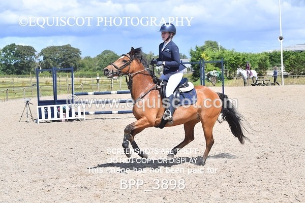 BPP_3898 - CLASS 8 SAT Springboard 128cm/ 138cm Restricted Handicap