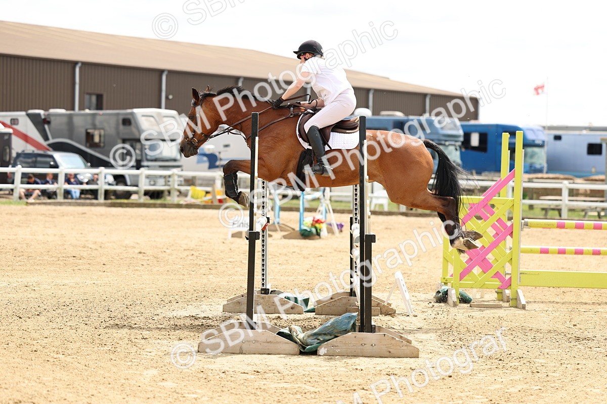 SBM_005137 - Class 18 - Senior 1.05m Open