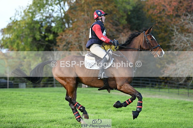 251024A-152320-13804 - C-238-Louisa.Lockwood