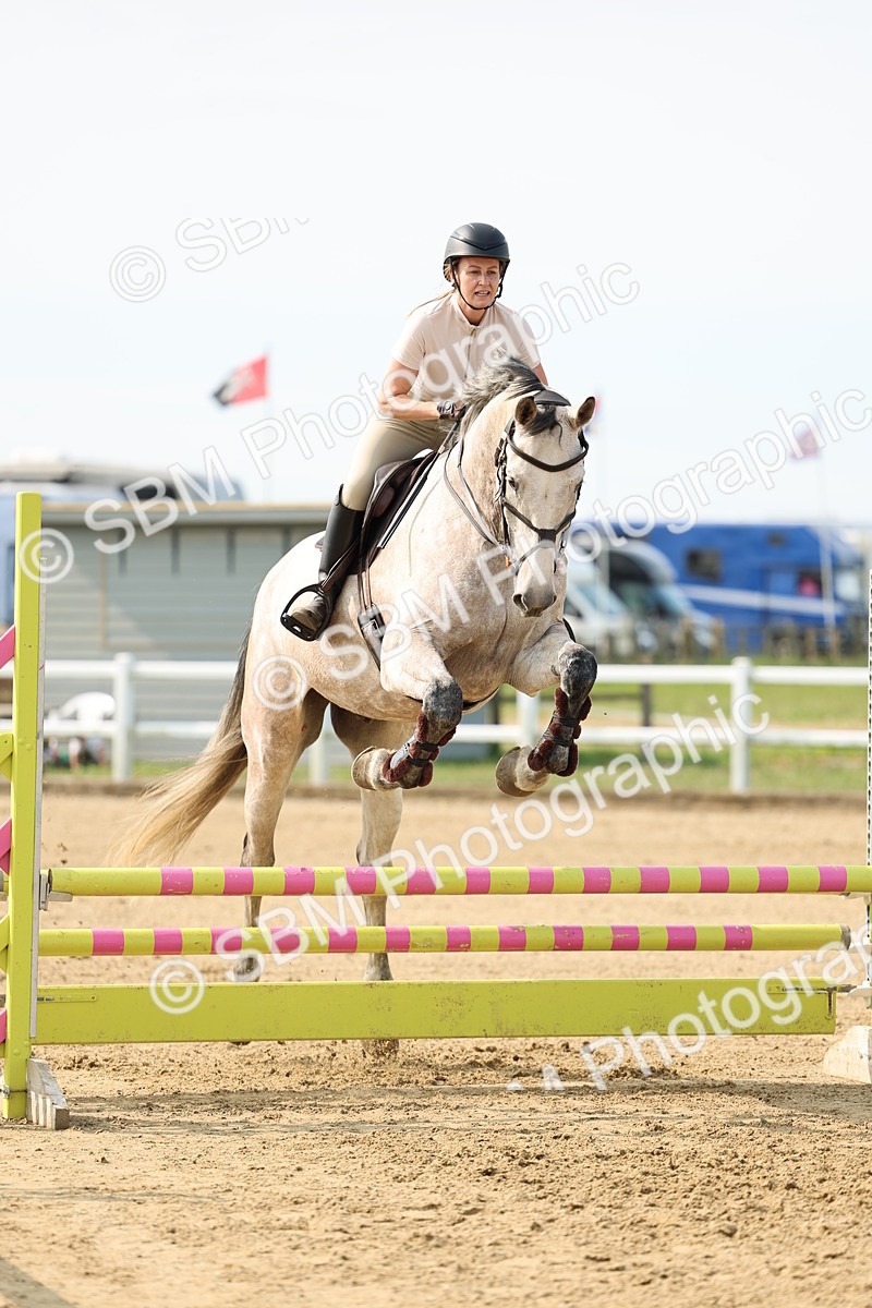 SBM_003923 - Class 15 - Clear Round