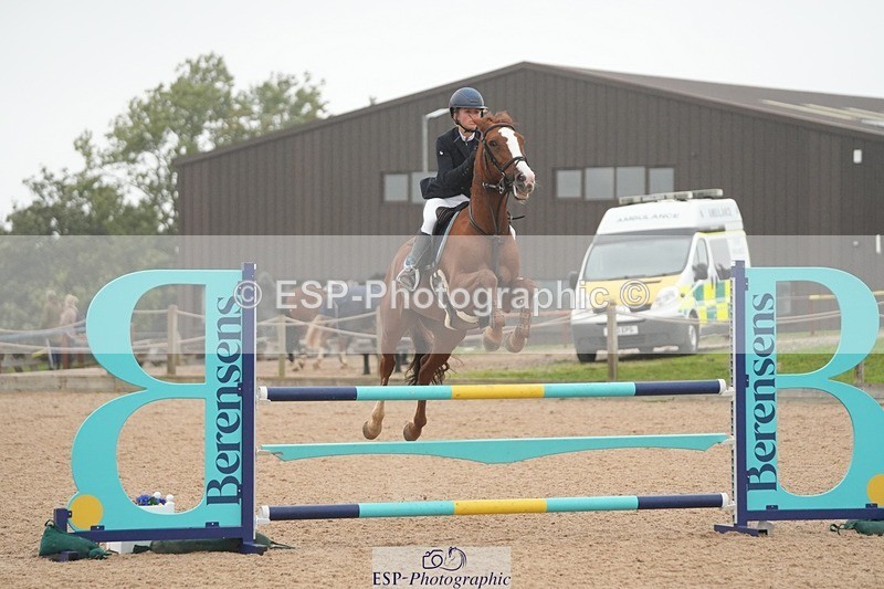 250920-115327-00823 - Cls 9 Pony Newcomers and 1m