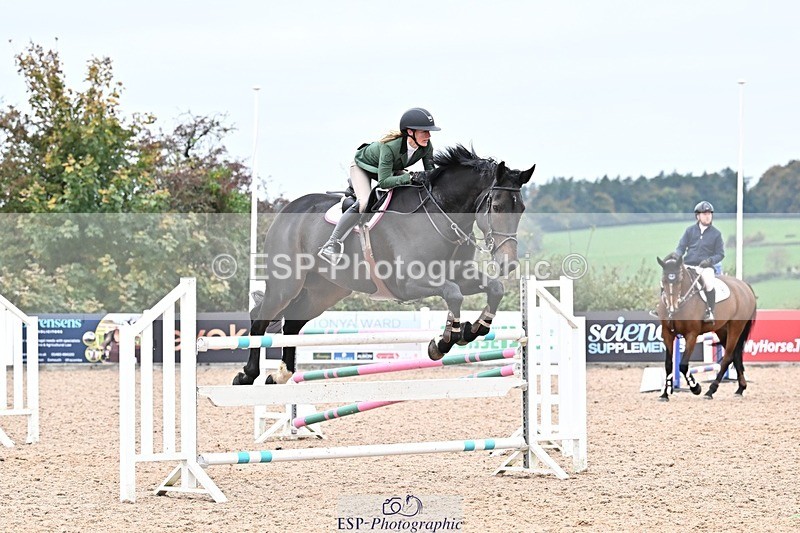 251015-152144-00883 - Cls 6 Foxhunter and 1.20m Open