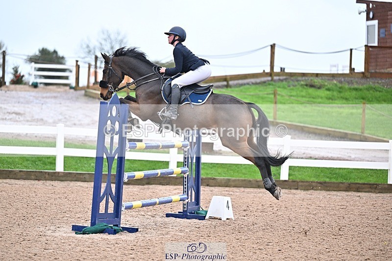 251029-132622-00560 - Foxhunter and 1.20m