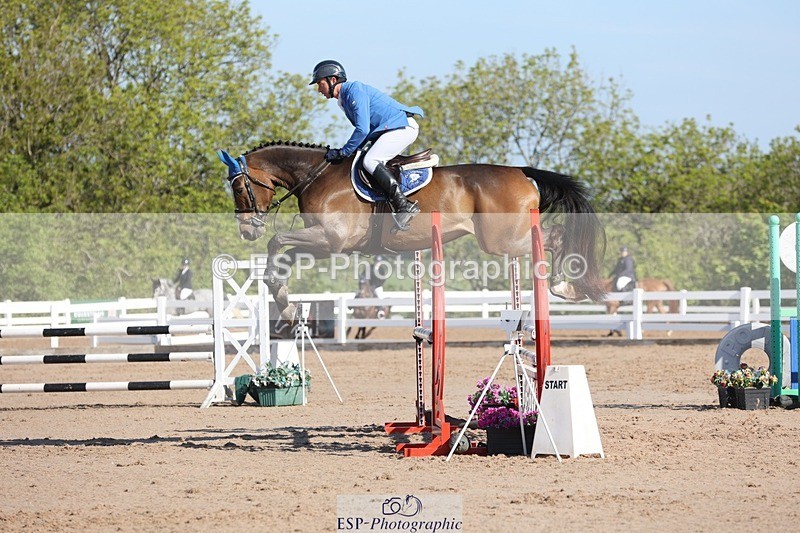 250509-090459-05150 - Cls 18 Snr British Novice and 90cm Open